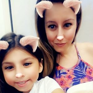 Meet your Posher, Carla